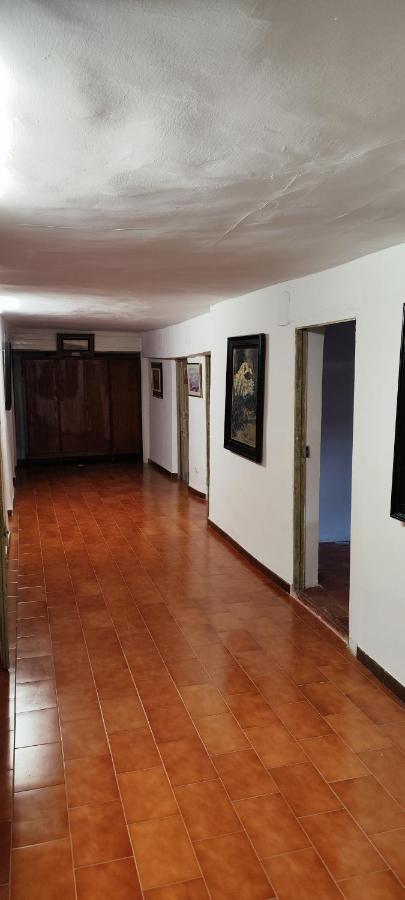 Dona Mercedes Rabé de las Calzadas Buitenkant foto